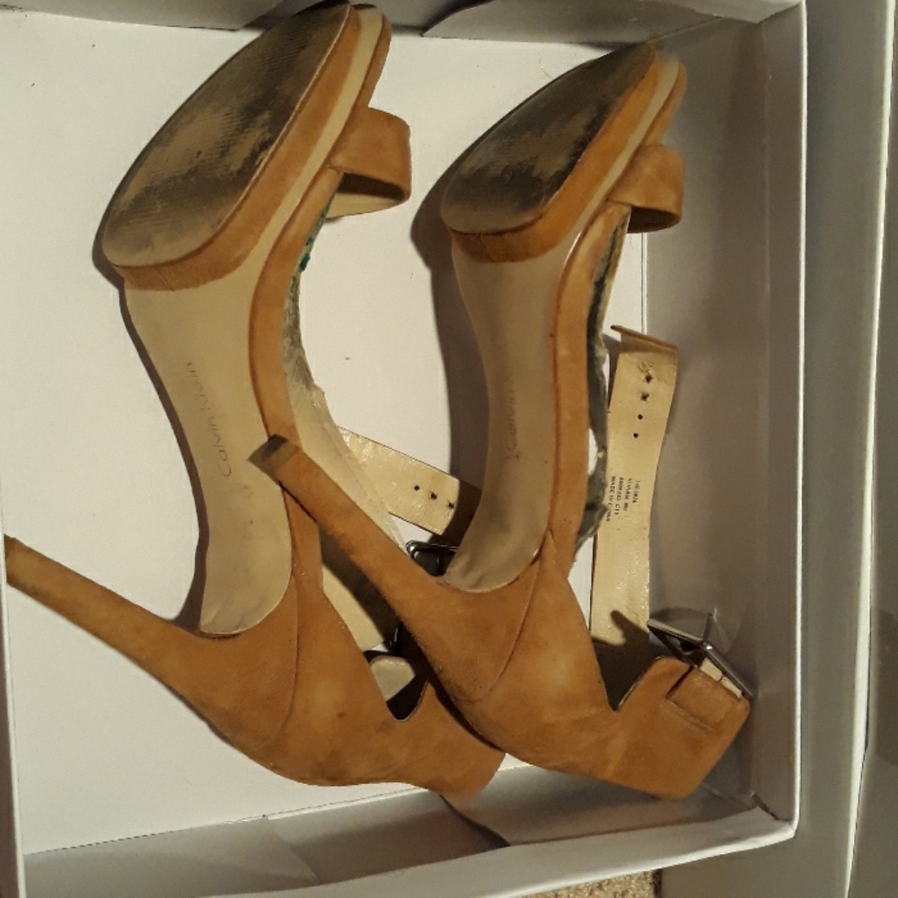 Women's heels